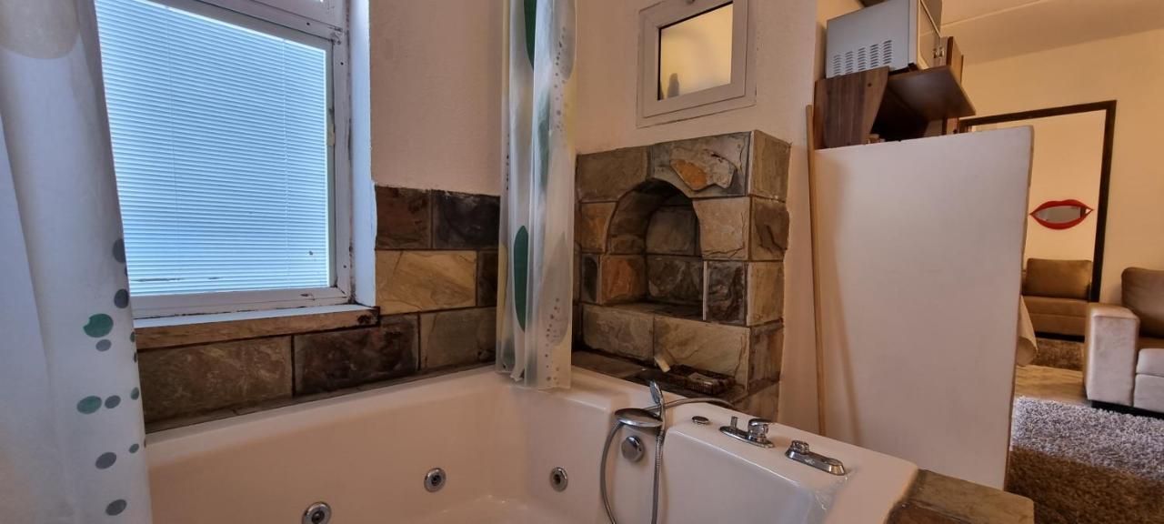 Bed and Breakfast Sanabl Druze Hospitality Ein Kinya Exteriér fotografie