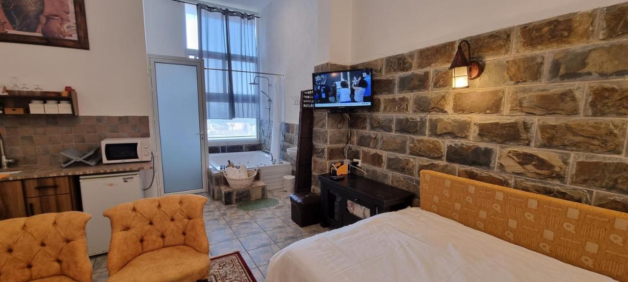 Bed and Breakfast Sanabl Druze Hospitality Ein Kinya Exteriér fotografie