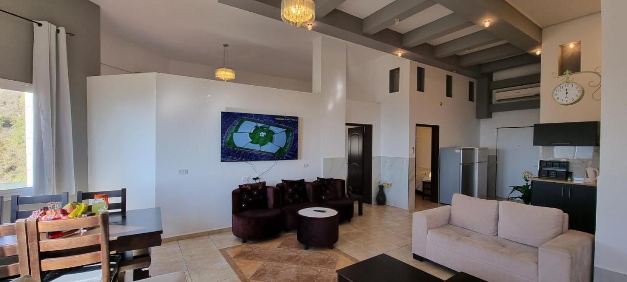 Bed and Breakfast Sanabl Druze Hospitality Ein Kinya Exteriér fotografie